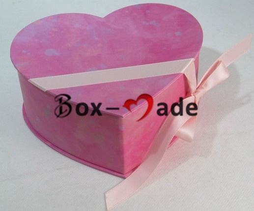 GIFT BOX