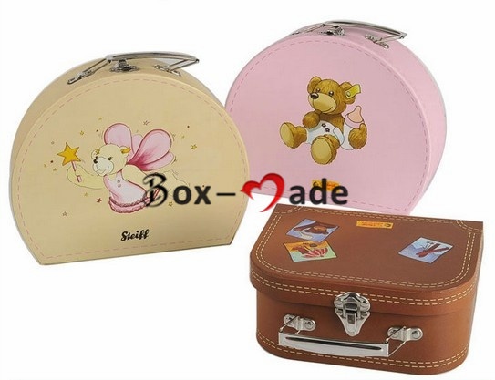 GIFT BOX