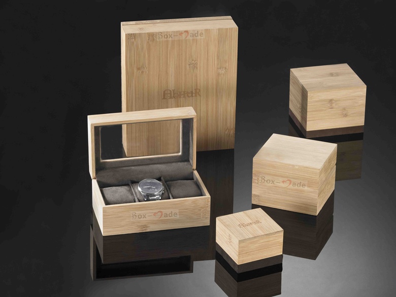 WATCH BOX